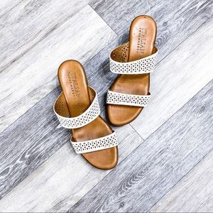 Italian Shoemakers Wedges Size 10